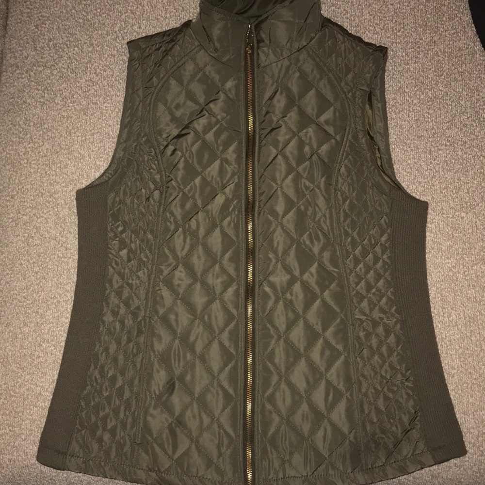 Fall Army Green Vest
